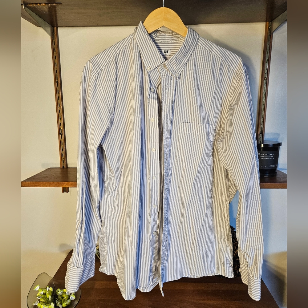 Uniqlo Striped Grey/White Button Down Shirt XL